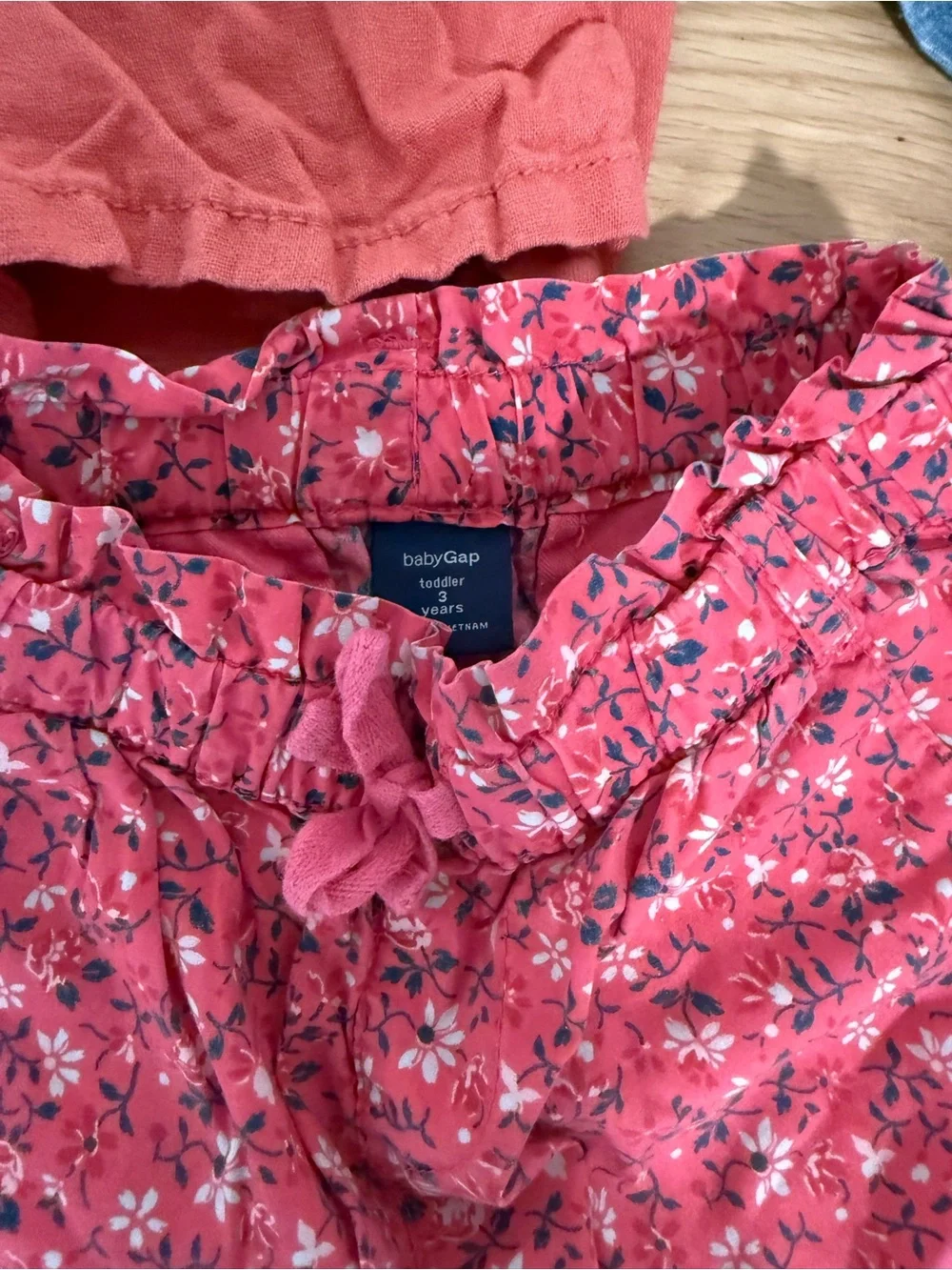 GAP/Old Navy  Girls 3 years Coral/Navy Floral, Denim Shorts Pack of 5